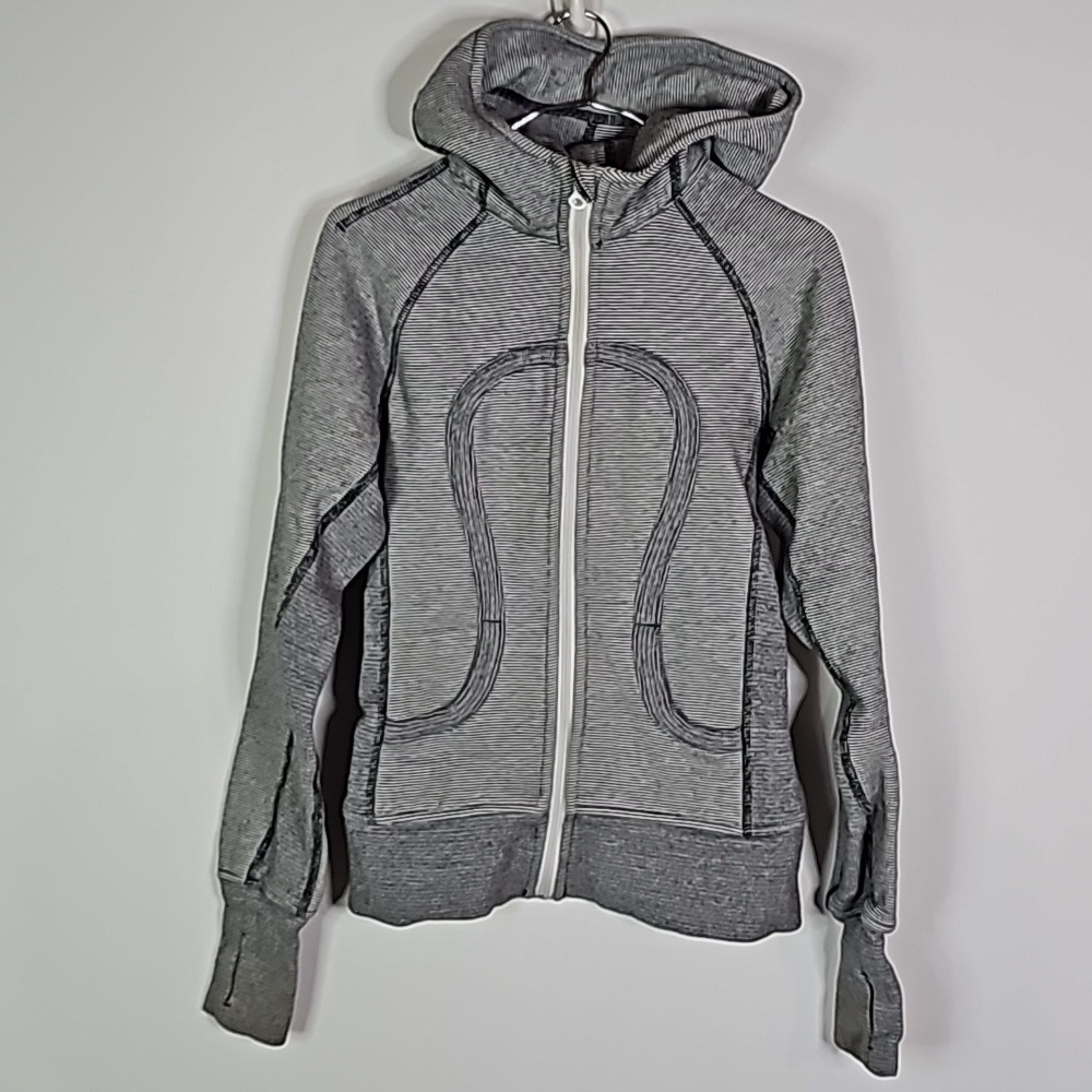 Lululemon silver and gray size 2 zip up scooba hoodie